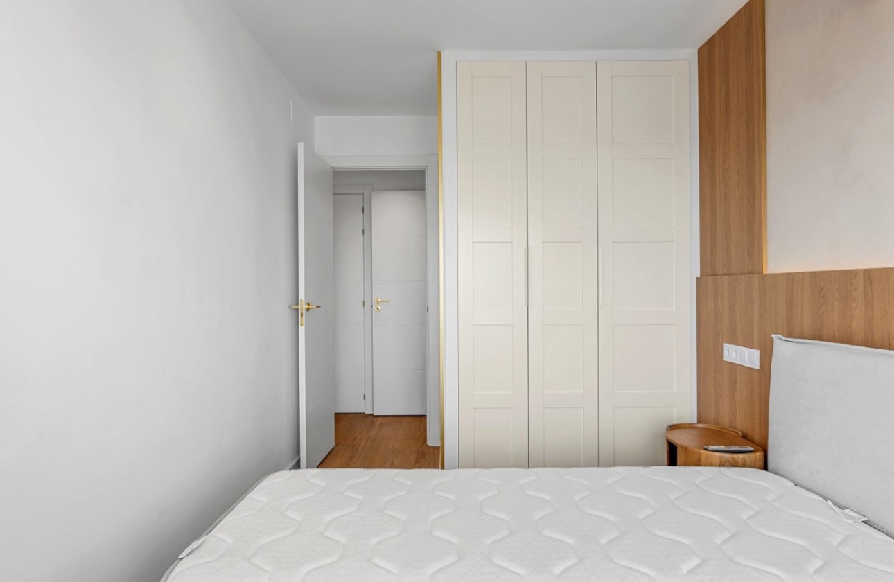 Resale - Apartment - Orihuela Costa - Punta Prima