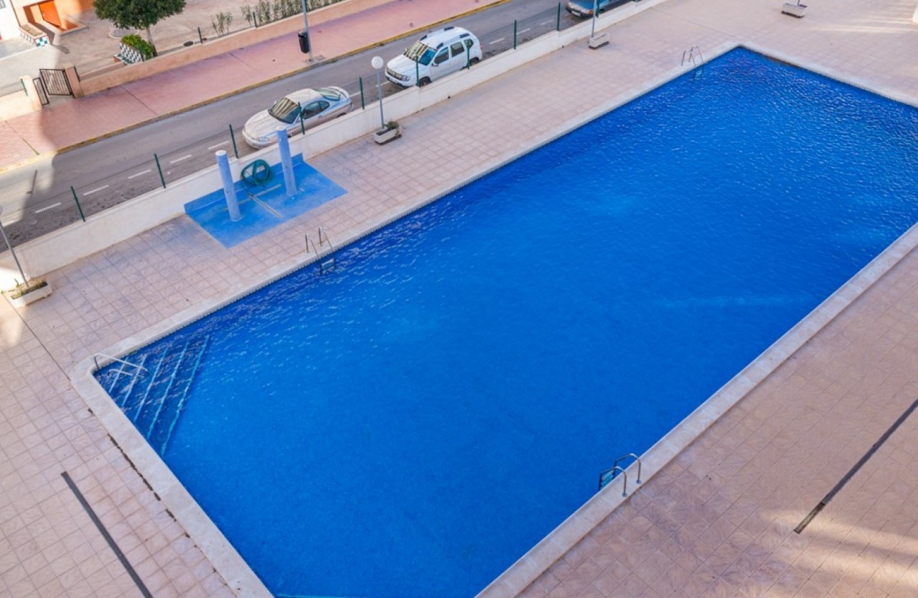 Resale - Apartment - Orihuela Costa - Punta Prima