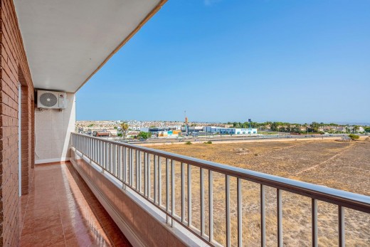 Resale - Apartment - Torrevieja - Punta prima