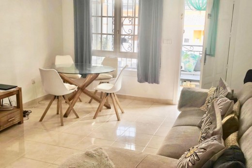 Resale - Apartment Ground Floor Apartment - Orihuela - Villamartin