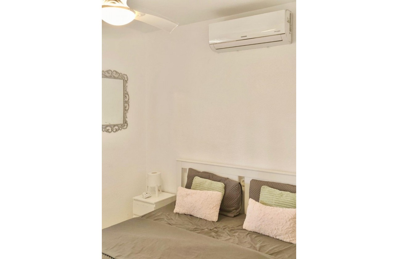 Resale - Apartment Ground Floor Apartment - Orihuela - Villamartin