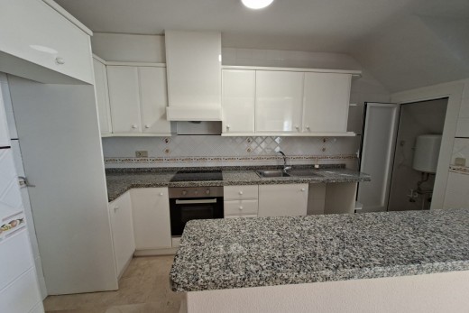 Resale - Bungalow - Villamartin - Rioja