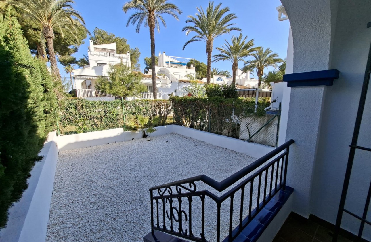 Resale - Bungalow - Villamartin - Rioja