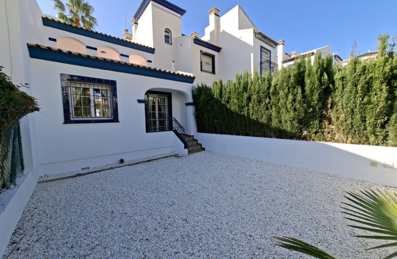 Resale - Bungalow - Villamartin - Rioja