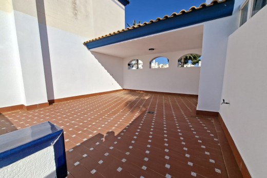 Resale - Bungalow - Villamartin - Rioja