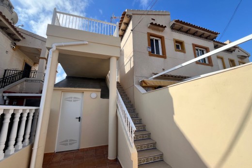 Reventa - Apartamento - Playa Flamenca - Res. San Antonio