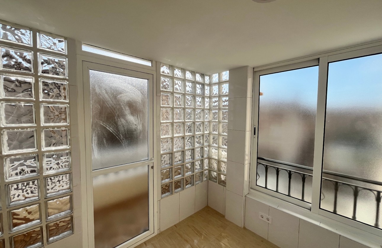 Reventa - Apartamento - Playa Flamenca - Res. San Antonio