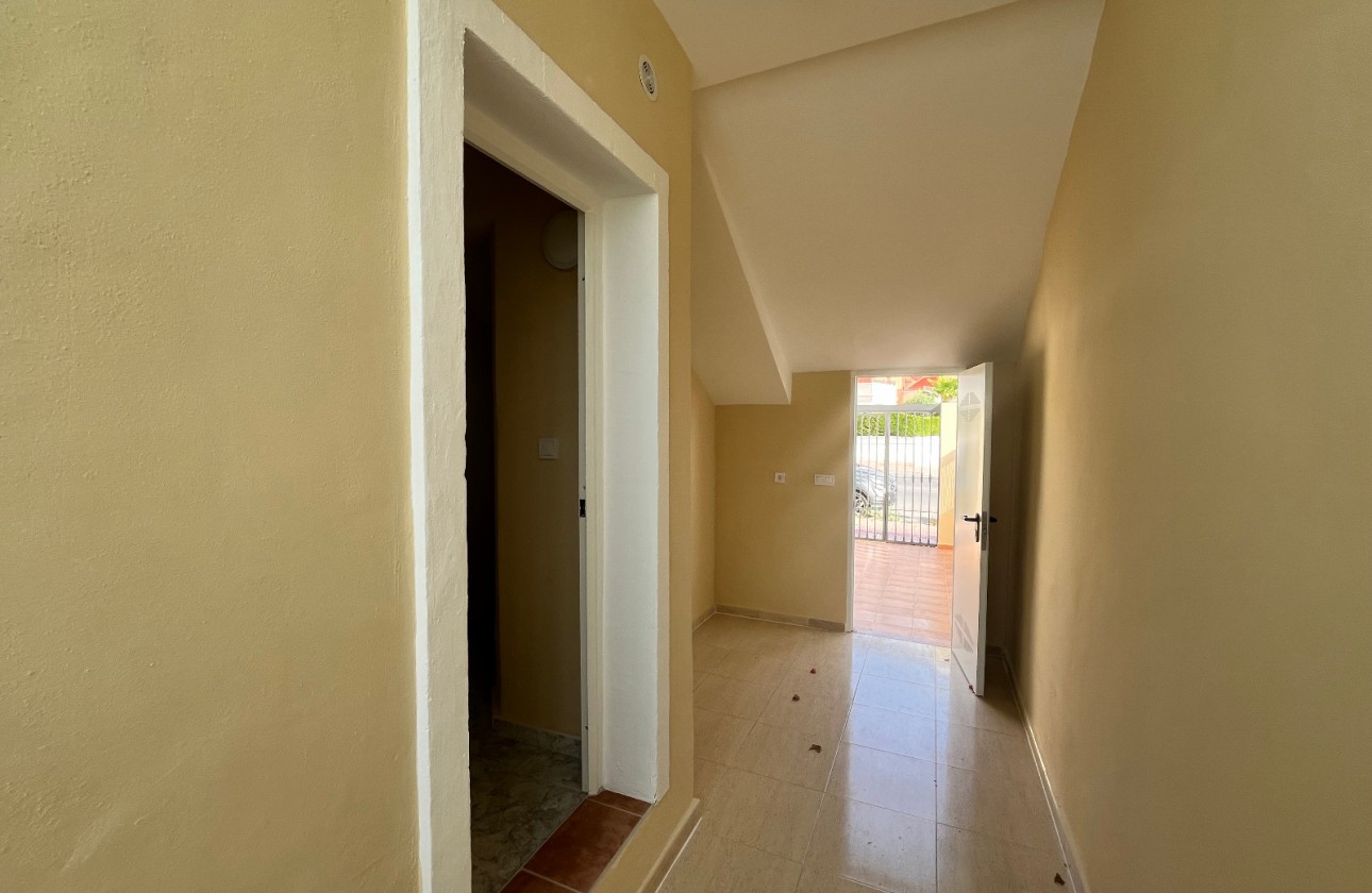 Reventa - Apartamento - Playa Flamenca - Res. San Antonio