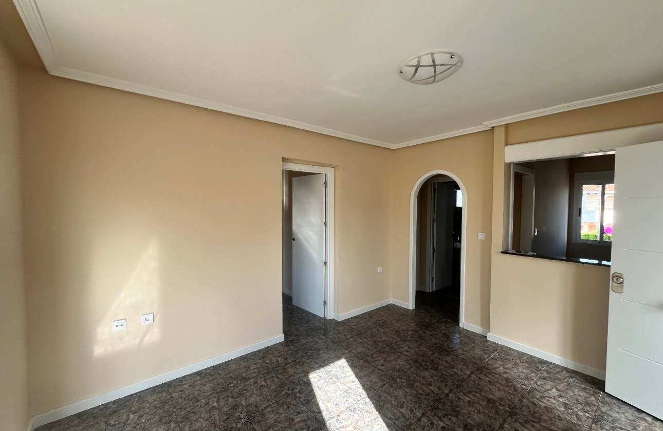 Reventa - Apartamento - Playa Flamenca - Res. San Antonio