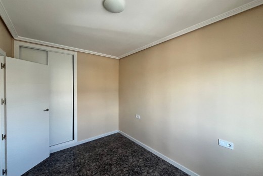 Reventa - Apartamento - Playa Flamenca - Res. San Antonio