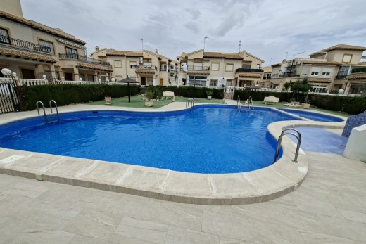 Reventa - Apartamento - Playa Flamenca - Res. San Antonio