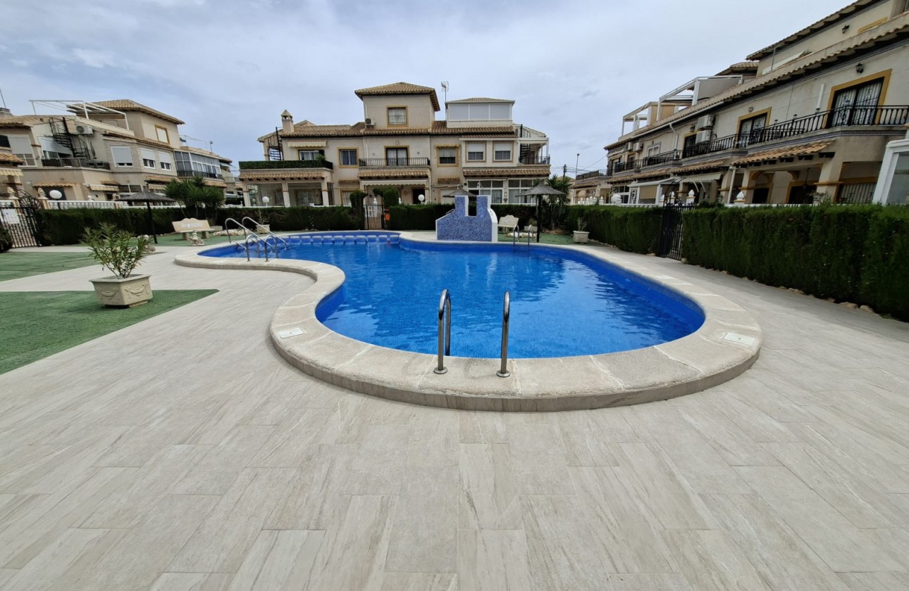 Reventa - Apartamento - Playa Flamenca - Res. San Antonio