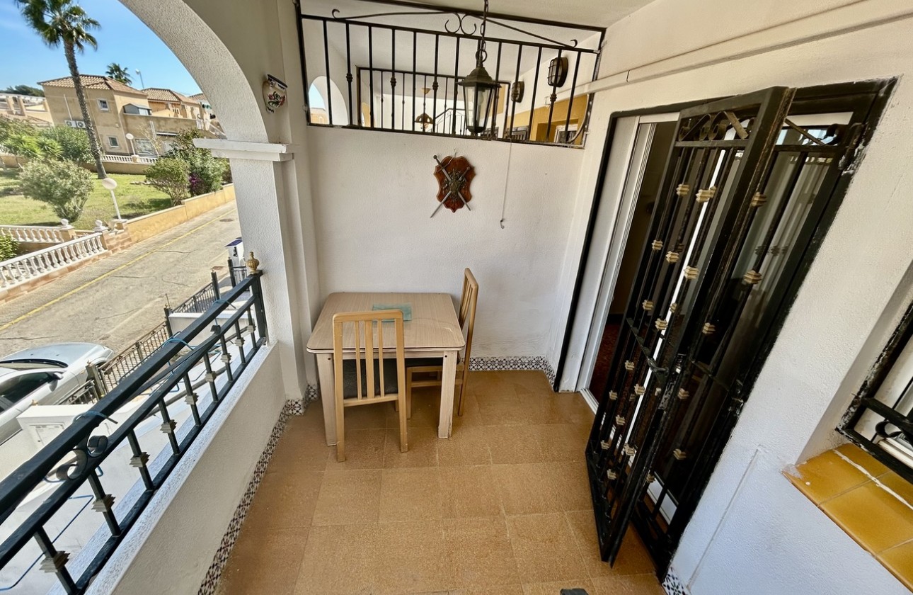 Resale - Apartment - Los Altos - Dream Hills