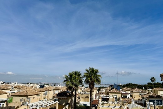Resale - Apartment - Los Altos - Dream Hills