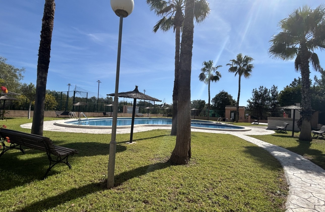Resale - Apartment - Los Altos - Dream Hills