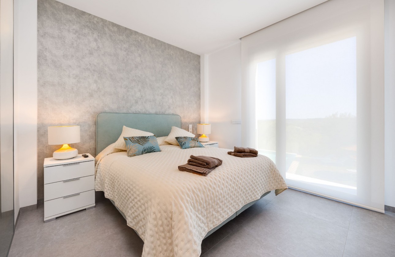Reventa - Apartamento - Campoamor - Las Colinas Golf and Country Club