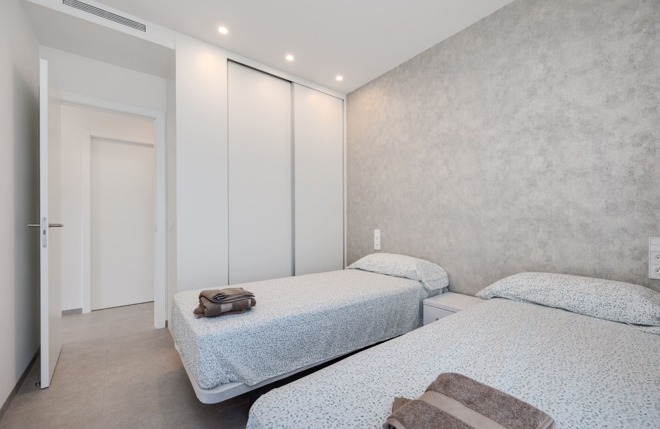 Reventa - Apartamento - Campoamor - Las Colinas Golf and Country Club