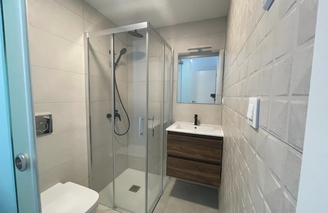 Resale - Apartment - Villamartin - PAU 26