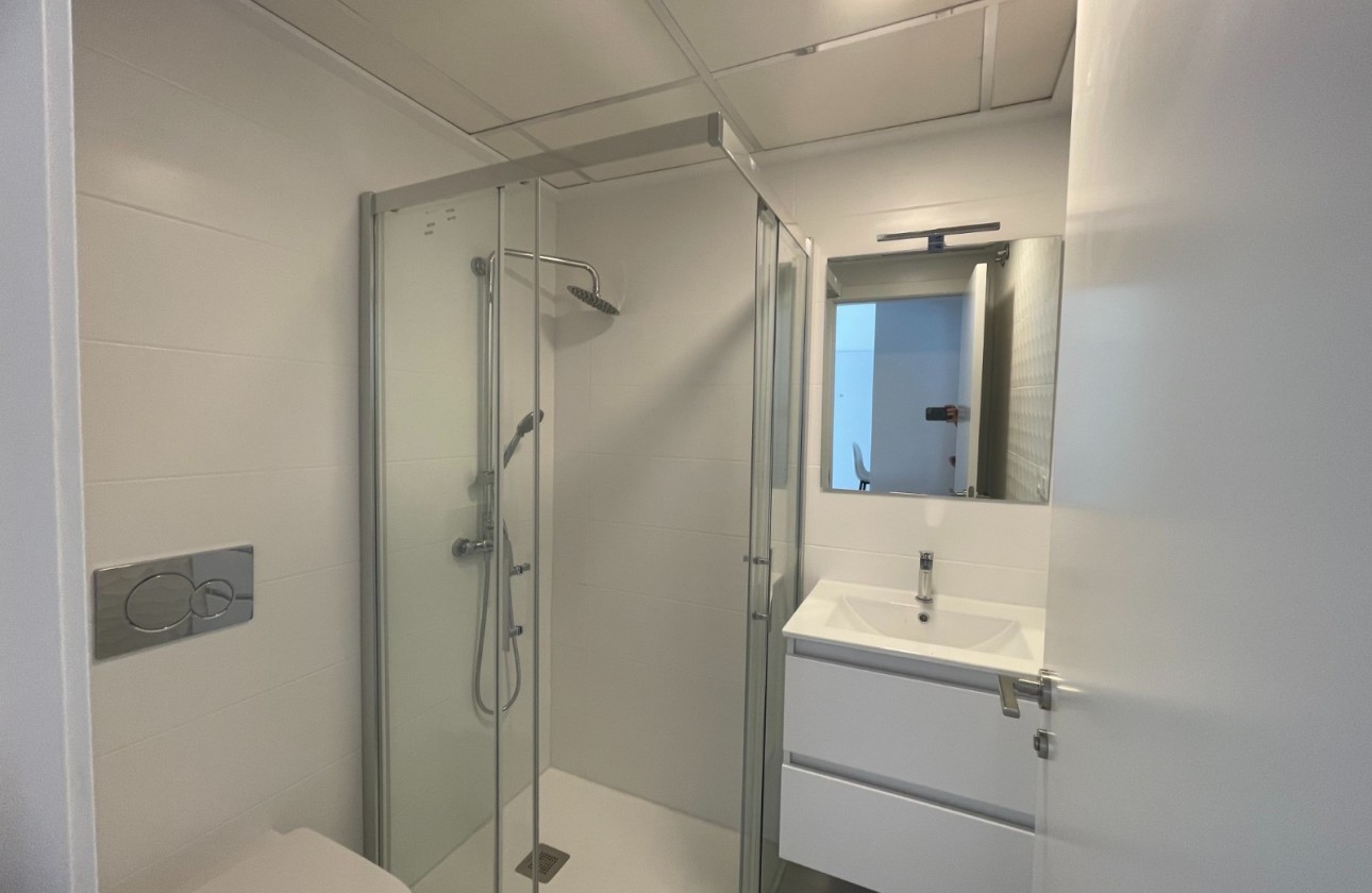 Resale - Apartment - Villamartin - PAU 26