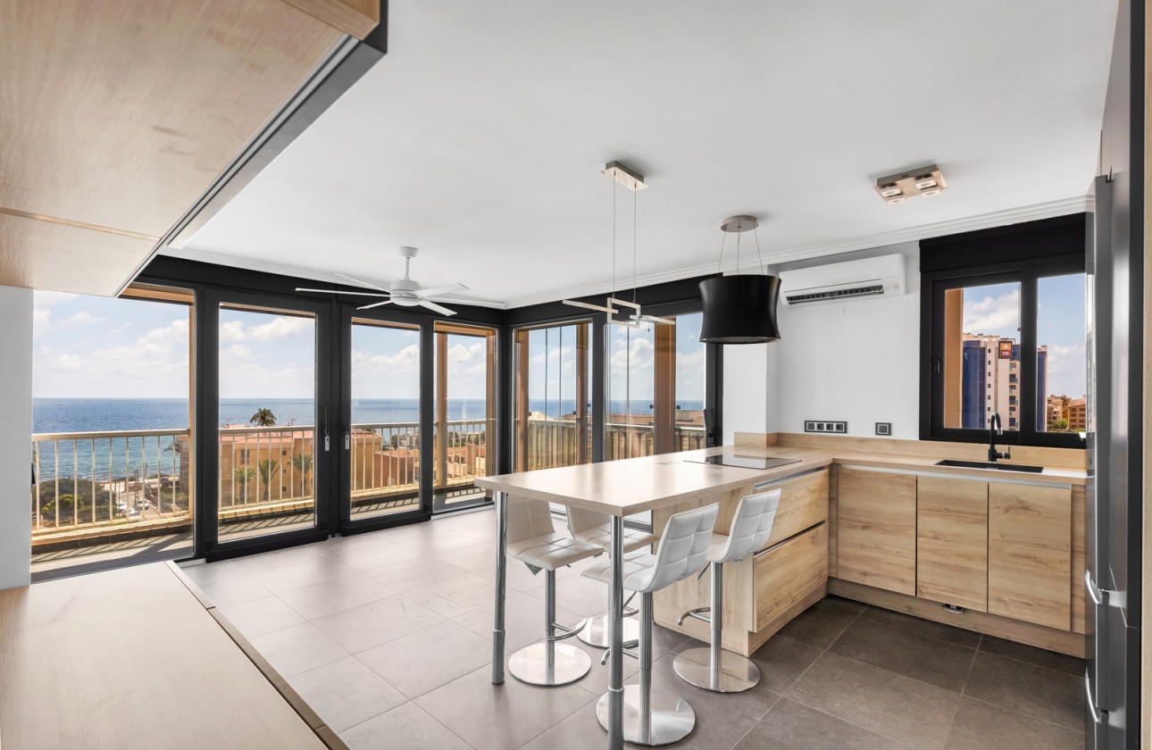 Resale - Apartment - Torrevieja - Rocio del Mar