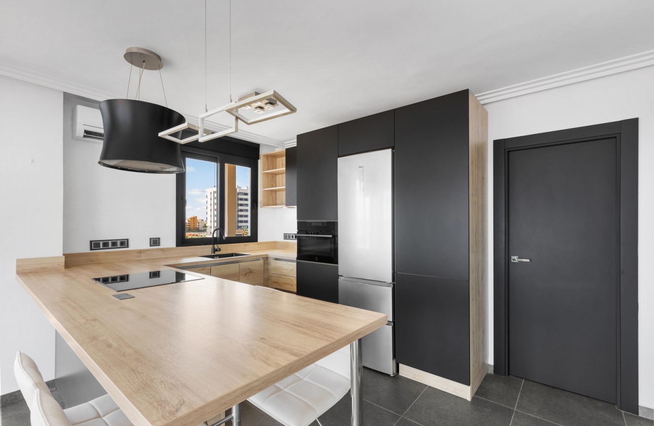 Resale - Apartment - Torrevieja - Rocio del Mar