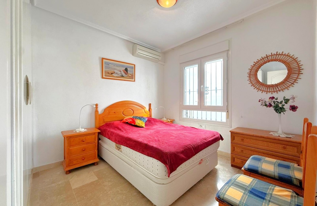 Reventa - Apartamento - Orihuela Costa - Villamartin