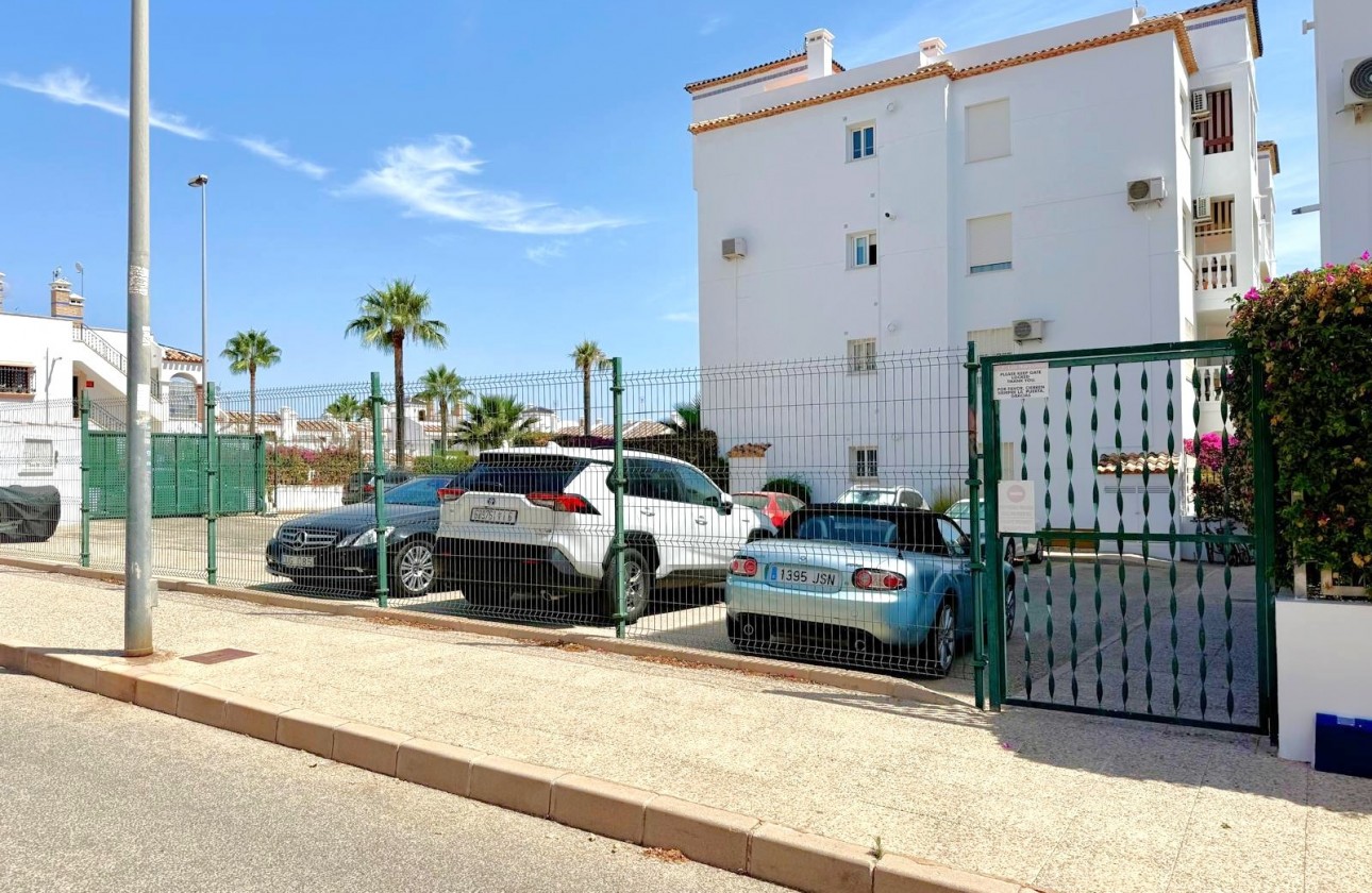 Reventa - Apartamento - Orihuela Costa - Villamartin
