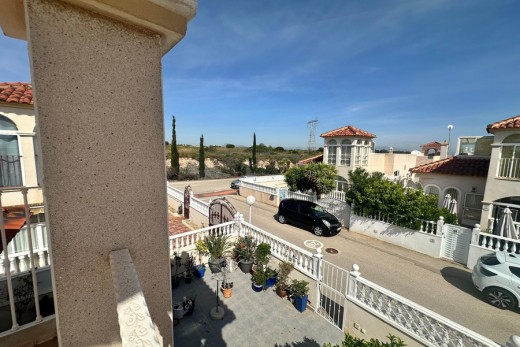 Resale - Villa - Lo Crispin