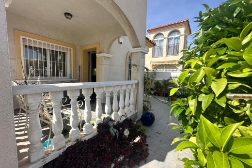 Resale - Villa - Lo Crispin