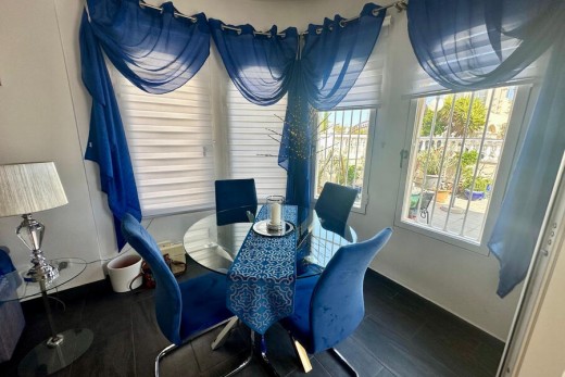 Resale - Villa - Lo Crispin