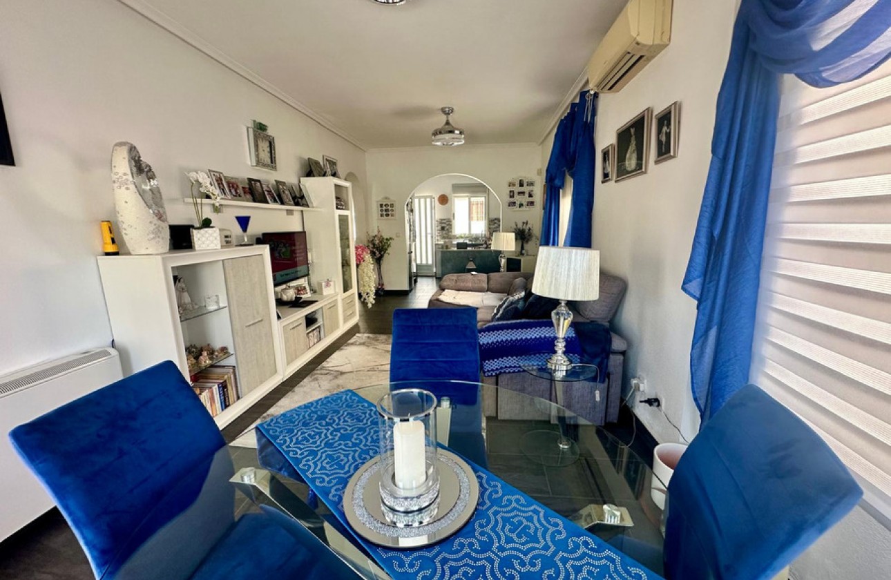Resale - Villa - Lo Crispin