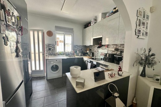 Resale - Villa - Lo Crispin