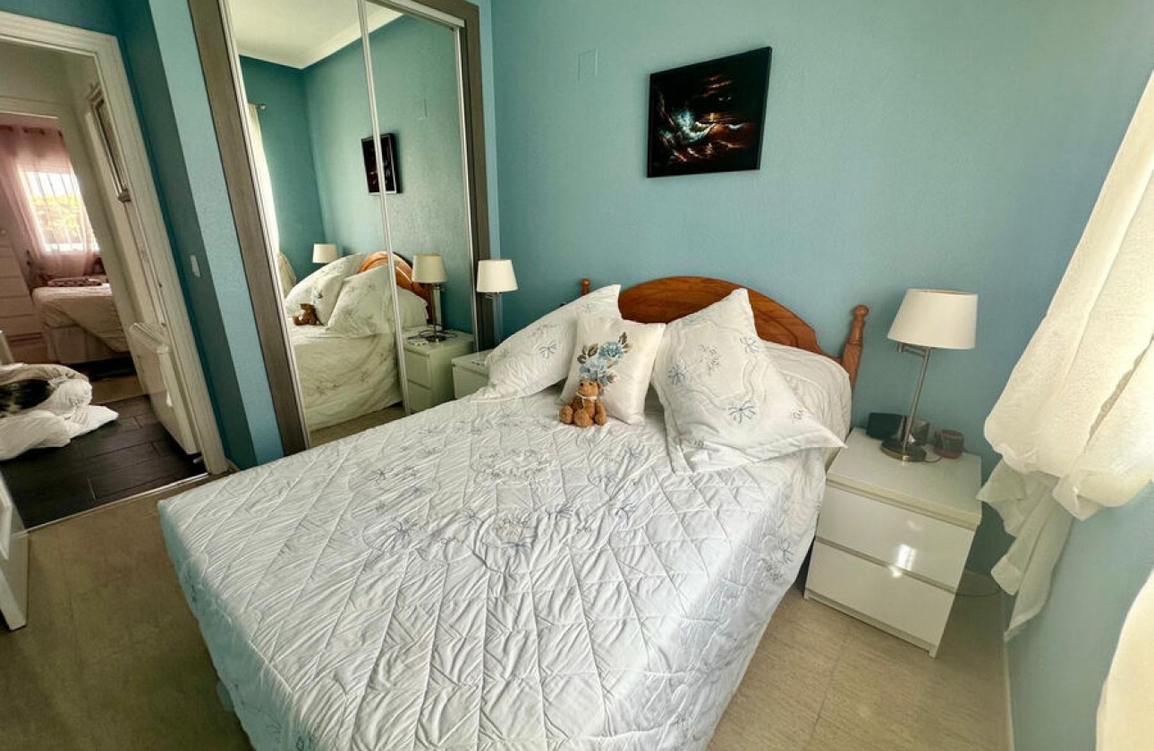 Resale - Villa - Lo Crispin