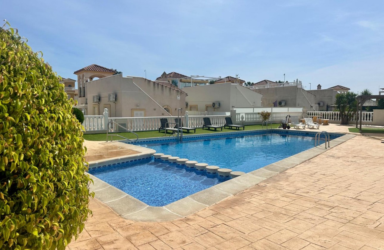 Resale - Villa - Lo Crispin