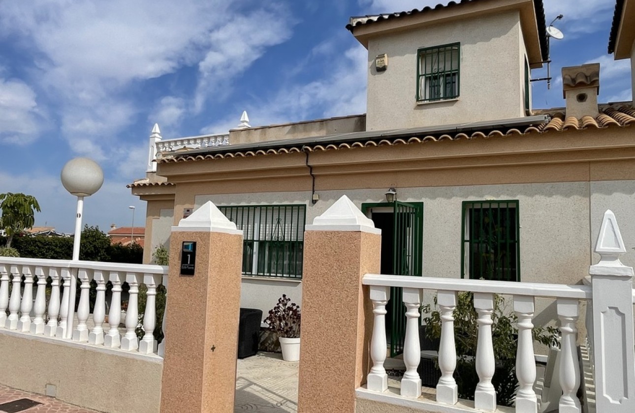 Resale - Semidetached villa - Rojales