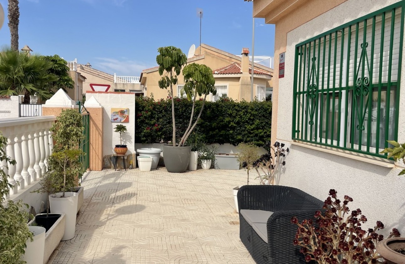 Resale - Semidetached villa - Rojales