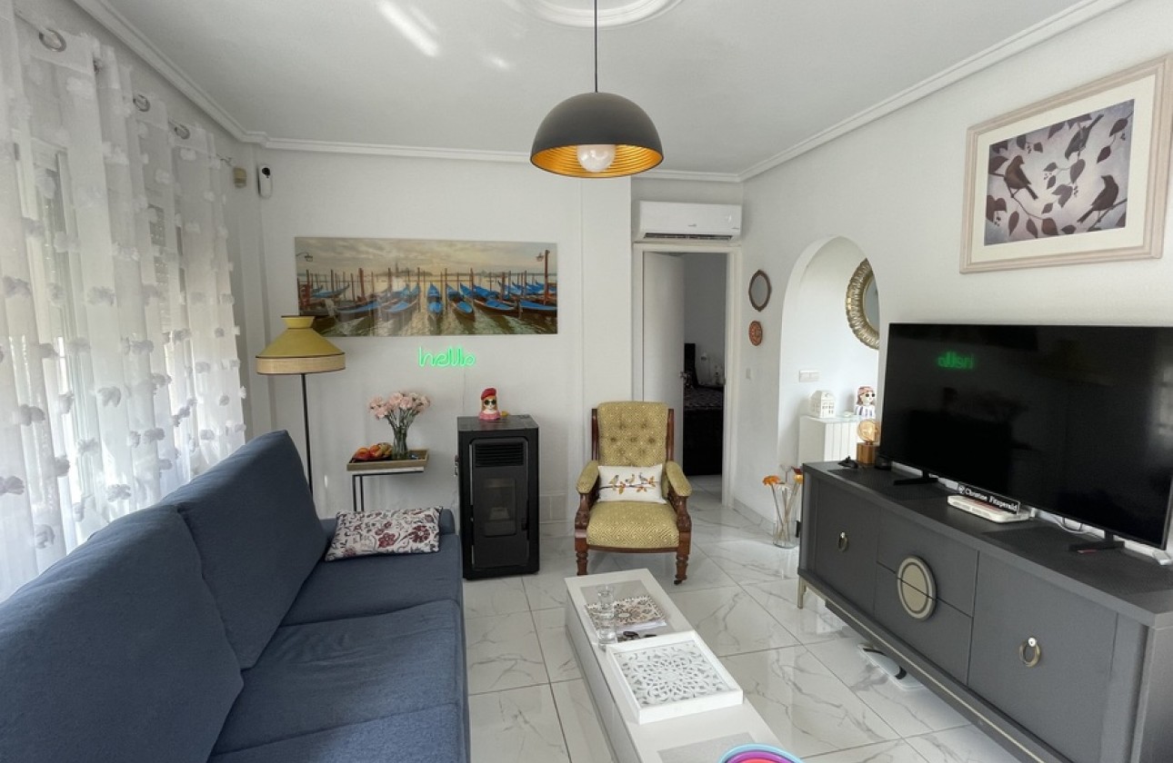 Resale - Semidetached villa - Rojales