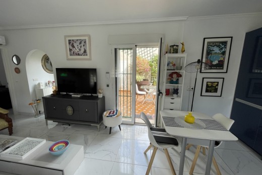 Resale - Semidetached villa - Rojales