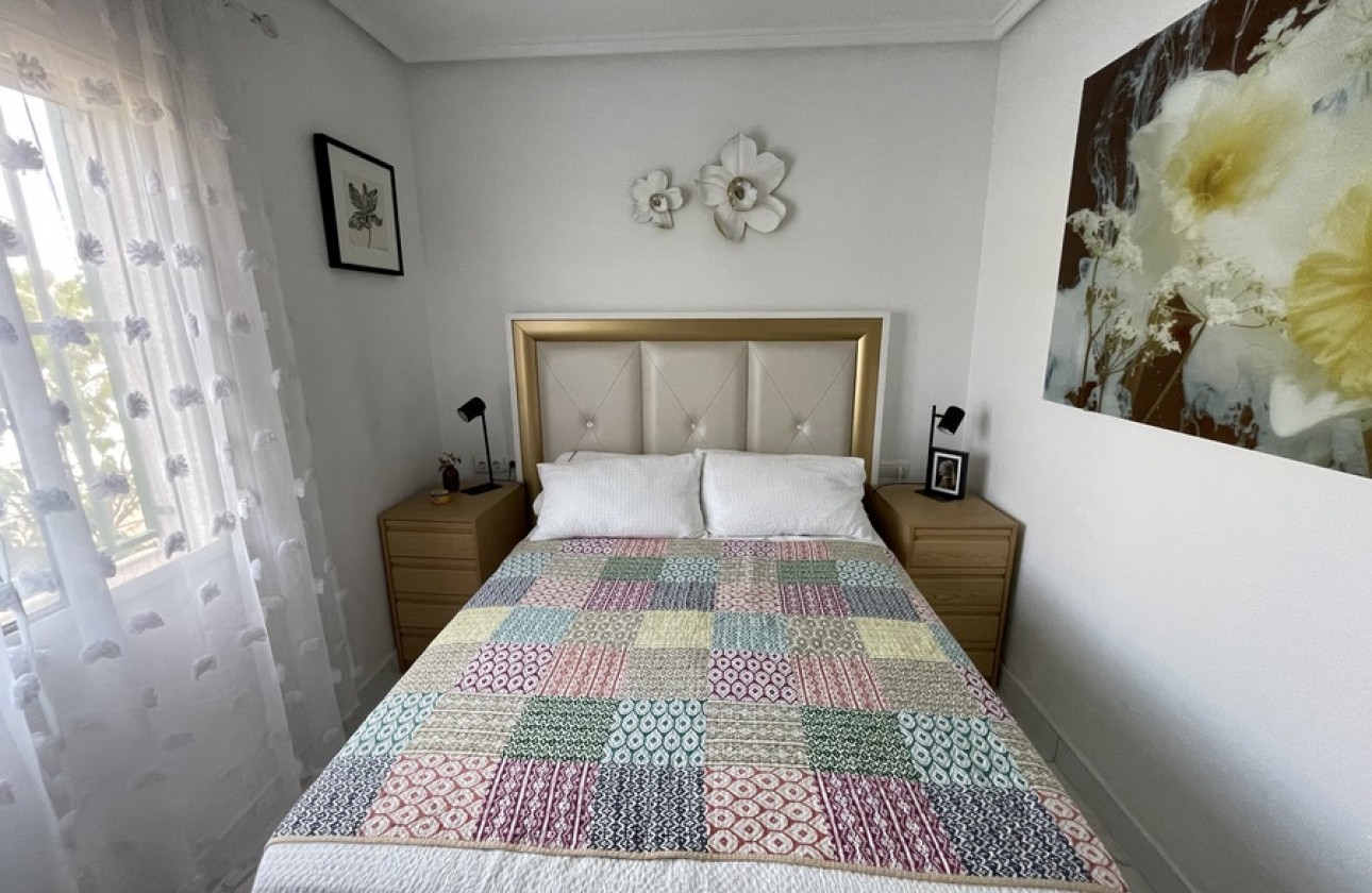 Resale - Semidetached villa - Rojales