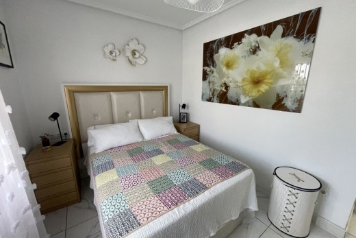 Resale - Semidetached villa - Rojales