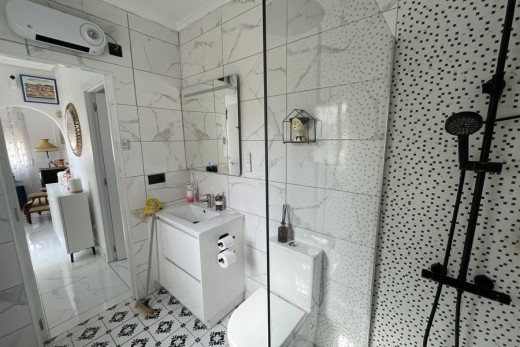 Resale - Semidetached villa - Rojales