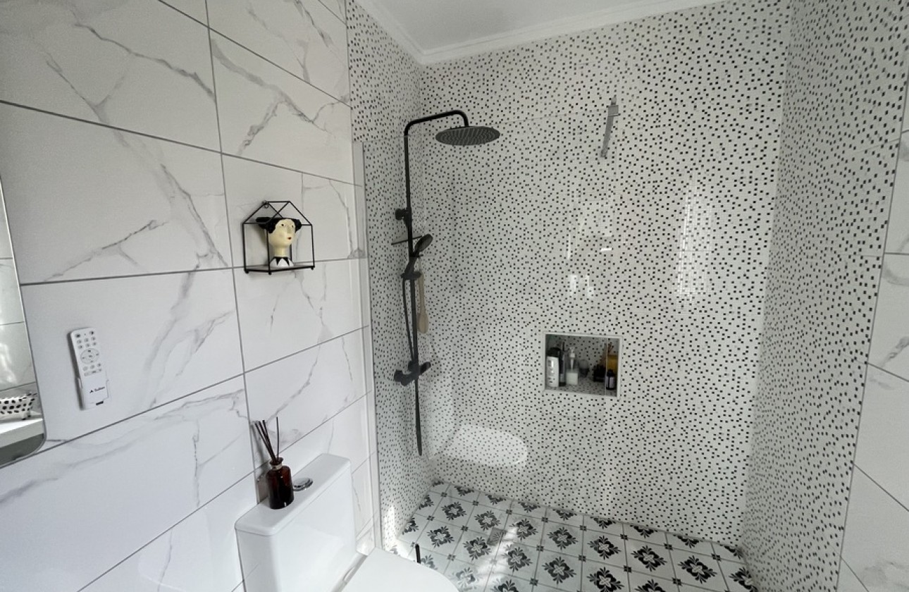 Resale - Semidetached villa - Rojales