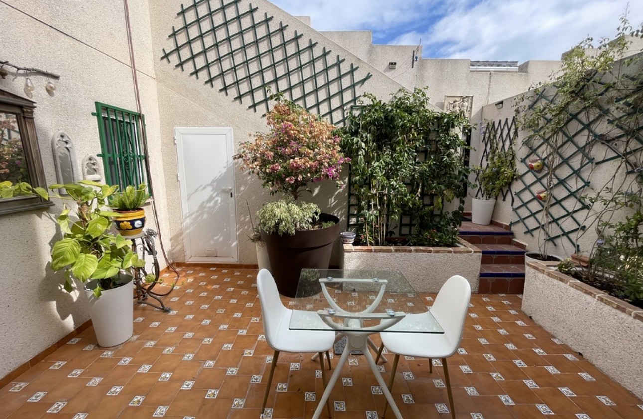 Resale - Semidetached villa - Rojales