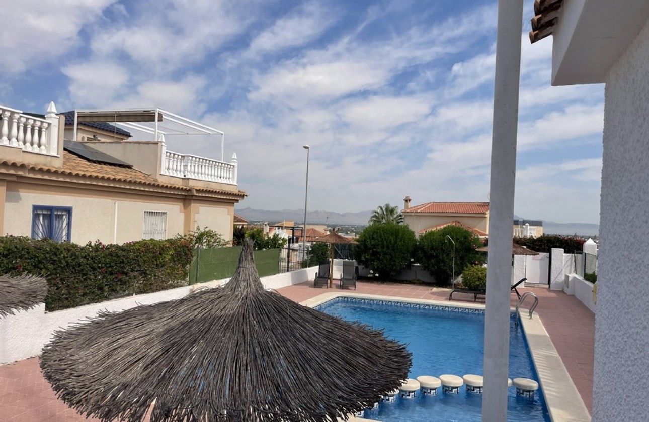 Resale - Semidetached villa - Rojales
