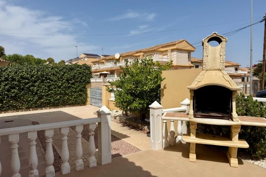 Reventa - Chalet - Orihuela Costa - Villamartin