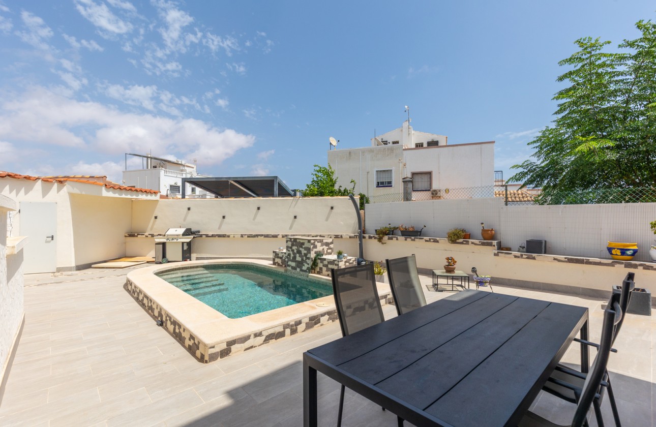 Resale - Apartment - Orihuela Costa - Los Altos