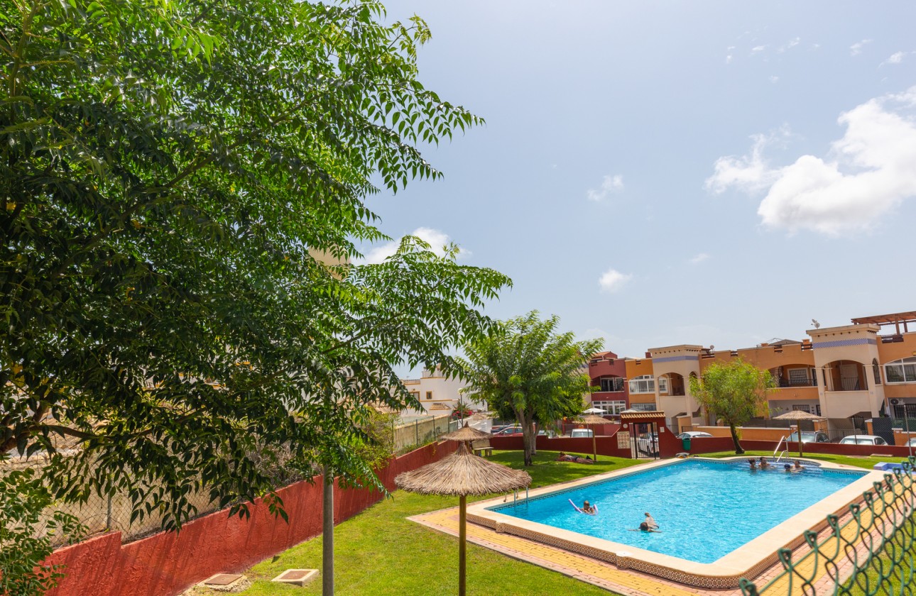 Resale - Apartment - Orihuela Costa - Los Altos