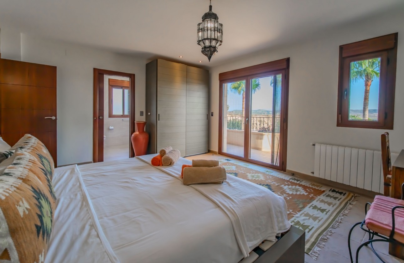 Reventa - Chalet - Torremendo