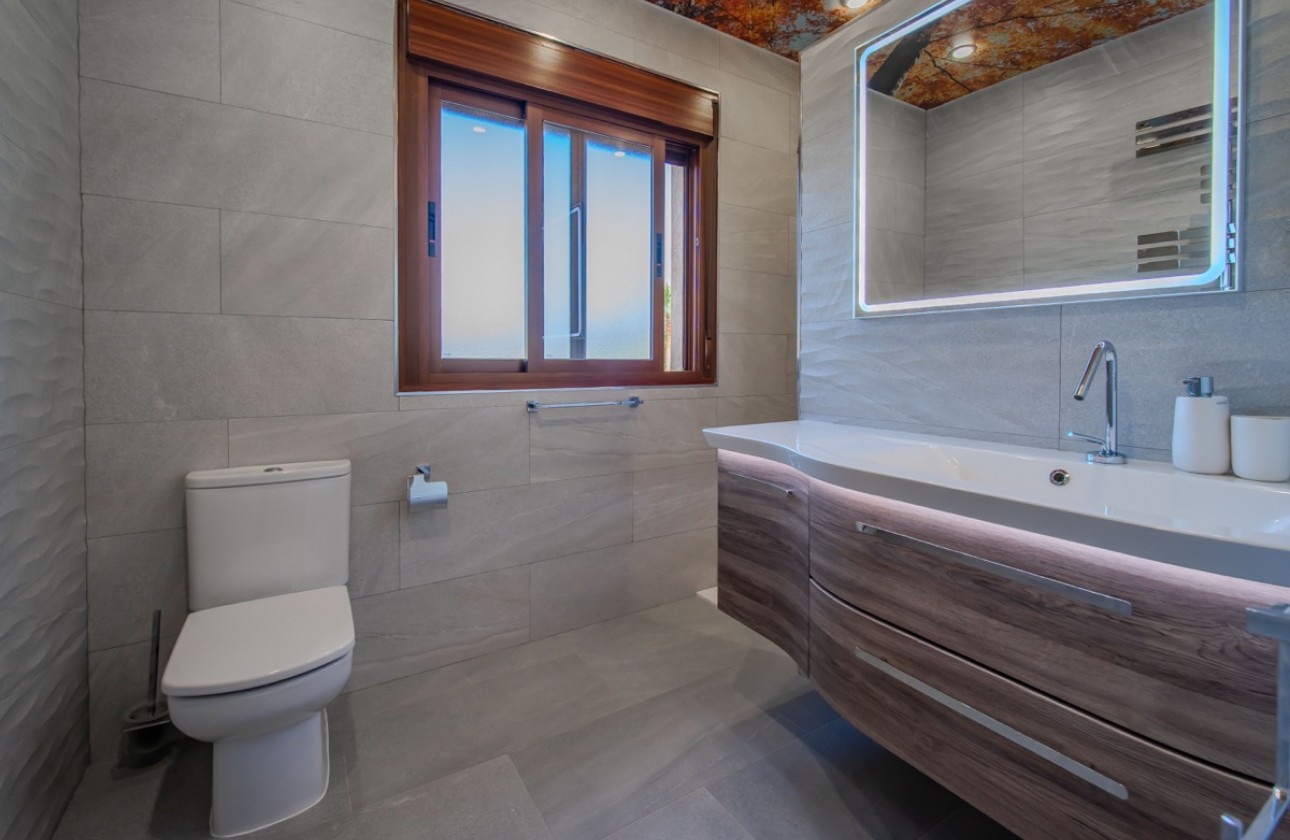 Reventa - Chalet - Torremendo