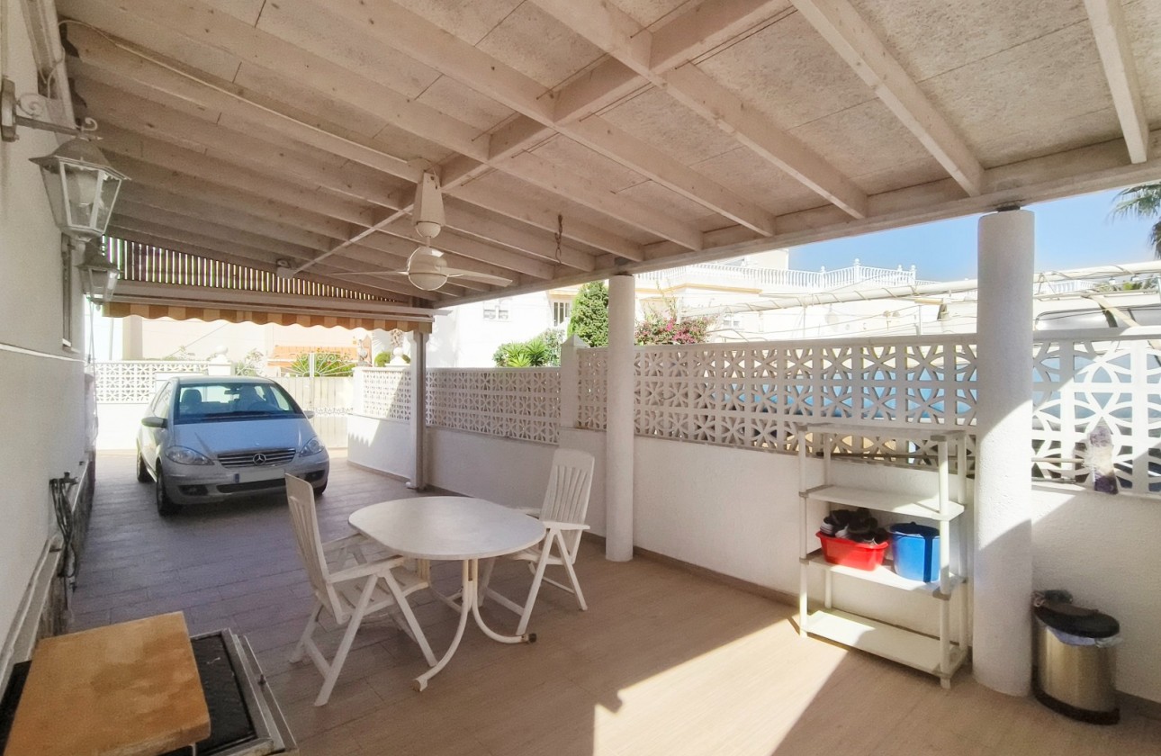 Återförsäljning - Detached house - San Miguel De Salinas - Blue Lagoon